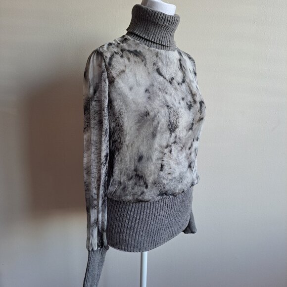 Tricot Chic Grey Silver Turtleneck Silk Wool Sweater Top Size US 8 / S - M - Picture 3 of 16